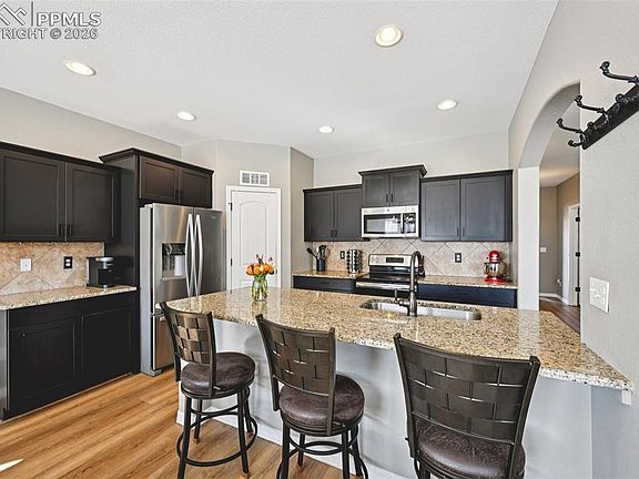 4th image of 7157 Thorn Brush Way