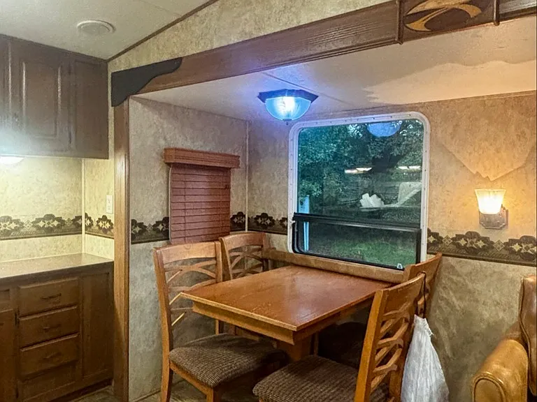 3158 Westwood Dr — Photo 6
