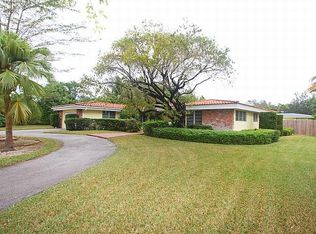6701 SW 69th Ter, South Miami, FL 33143