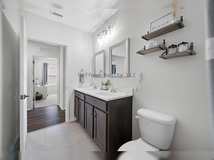 16826 Secret Meadow Dr — Photo 38