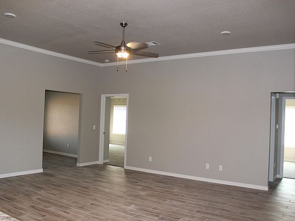 4th image of 2806 Knoll Dr