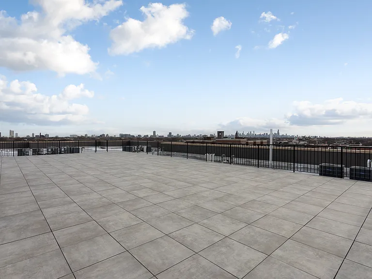 2505 W Farragut Ave #407 — Photo 28