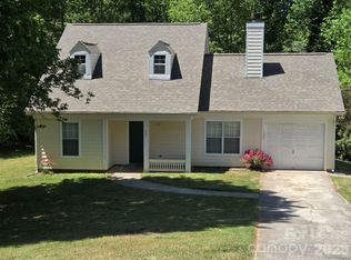 437 Cedarcroft Dr, Mooresville, NC 28115