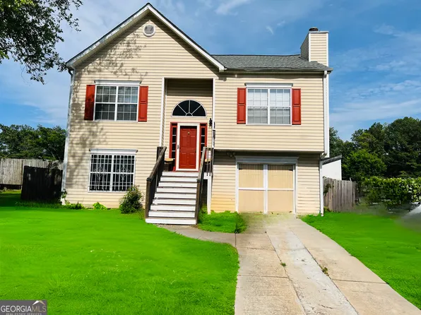 5814 Highgrove Dr, College Park, GA 30349