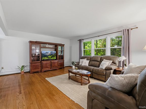 3rd image of 54 Deans Bridge Road