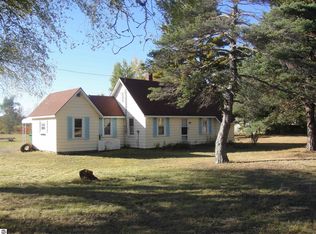 531 Wilber Rd, Tawas City, MI 48730