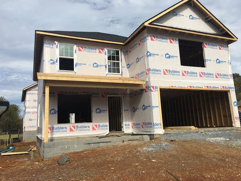 2nd image of 1826 Topsail Ct