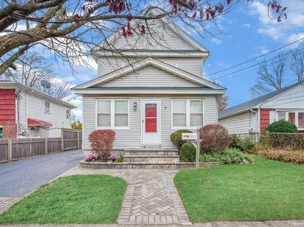 35 Virginia Avenue, Hempstead, NY 11550