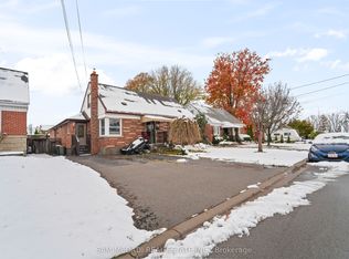 12 Roselle Pl, Hamilton, ON L8G 1R3