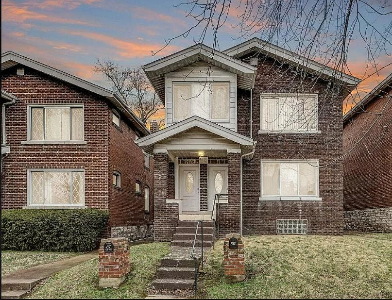 1st image of 5345 Murdoch Ave #2