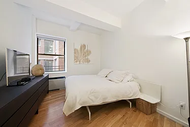Sold by Nest Seekers International