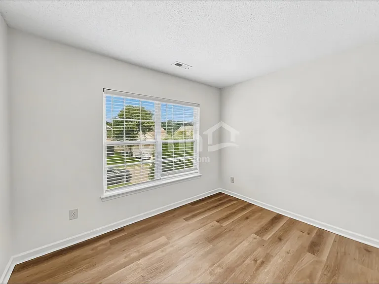 7316 Aragorn Ln — Photo 15