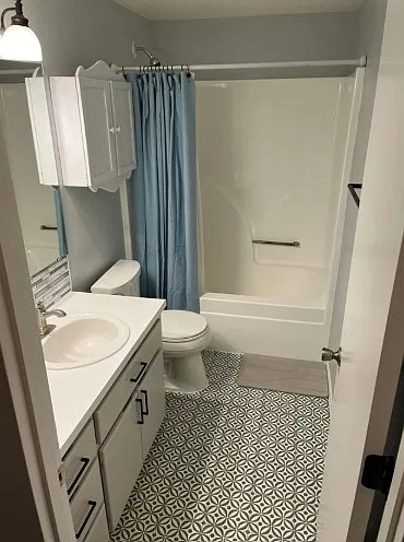2nd full bathroom