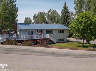 2303 W 39th St, Casper, WY 82604