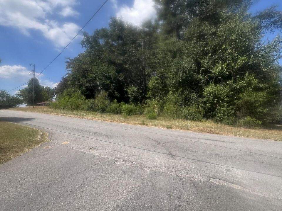 2nd image of 3 & 4 4th Ave NW