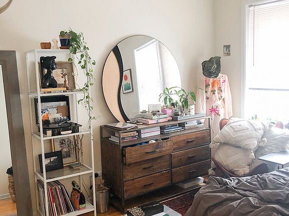 5th image of 1364 N Hoyne Ave #2107-3
