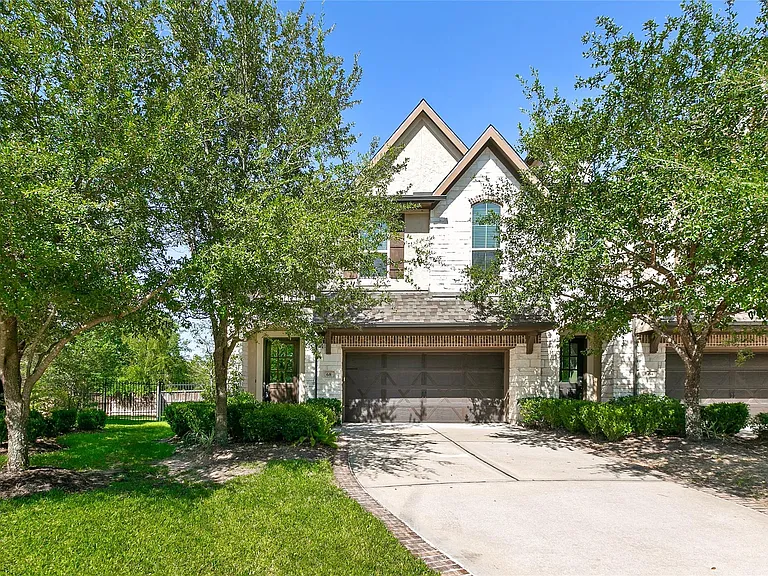 68 Daffodil Meadow Pl — Photo 2
