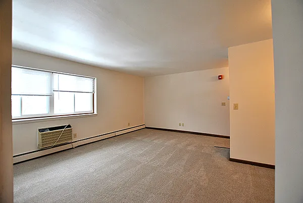 2545 N. Frederick Ave. — Photo 25