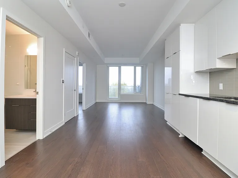 530 De Mazenod Ave #606 — Photo 11