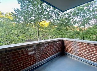 6812 Yellowstone Blvd APT 2, Forest Hills, NY 11375