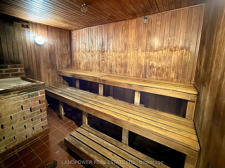 350 Seneca Hill Dr #Penthouse 14 — Photo 31