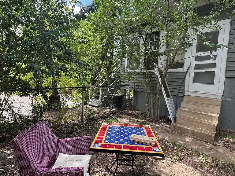 1103 W 22nd St #B — Photo 16