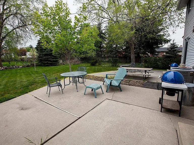 3298 E Fort Union Blvd #TOWNHOUSE — Photo 5