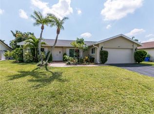 2260 NW 69th Ter, Pompano Beach, FL 33063