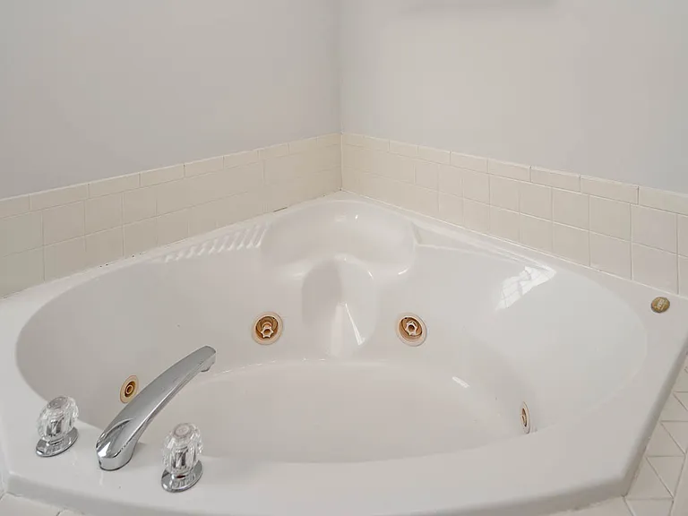 200 Stablegate Dr — Photo 26
