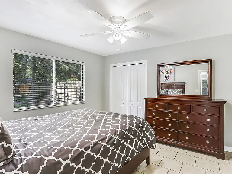 1826 SW 80th Dr — Photo 16