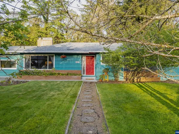 392 SW Westwood Dr, Dallas, OR 97338