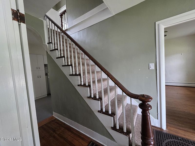4th image of 214 W Main Street #212-214