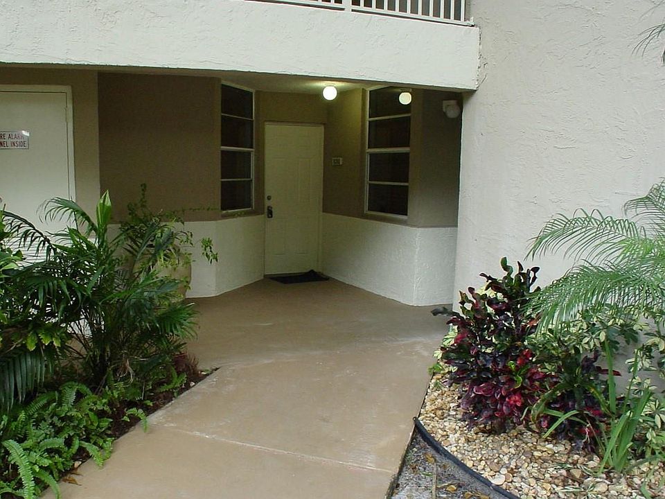 1st image of 8292 NW 24th St