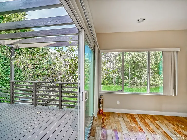 5512 Leghorn Ave — Photo 59