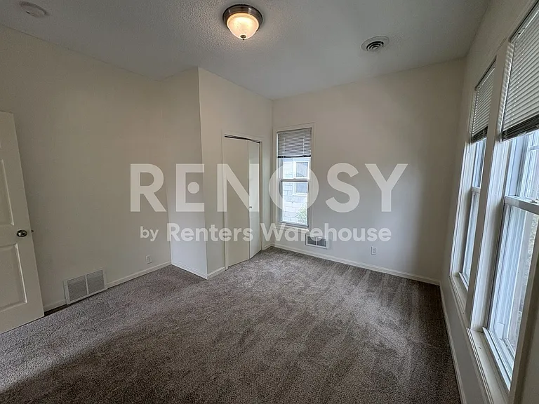 708 Randolph Ave #2 — Photo 23