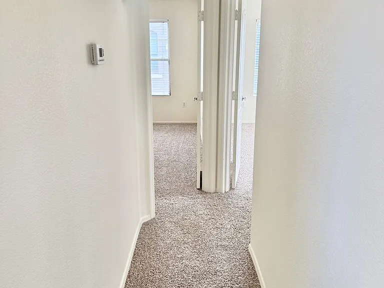 2402 E 5th St #1604 — Photo 19