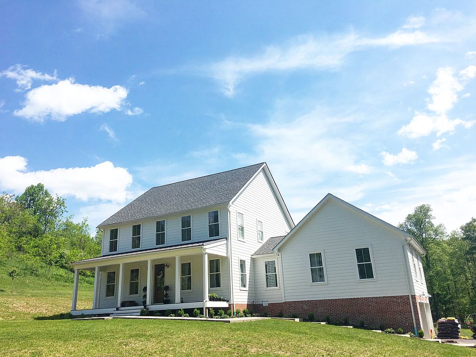 1st image of 751 Stonecrest Dr