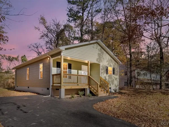 2137 Dublin, Hopewell, VA 23860