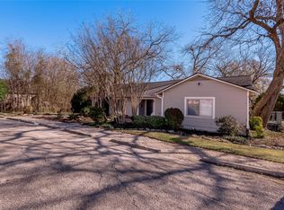 1527 Avenue O APT A, Huntsville, TX 77340