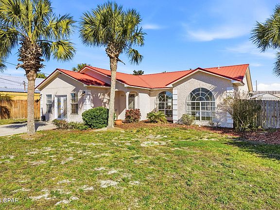 2nd image of 611 Granada Cir