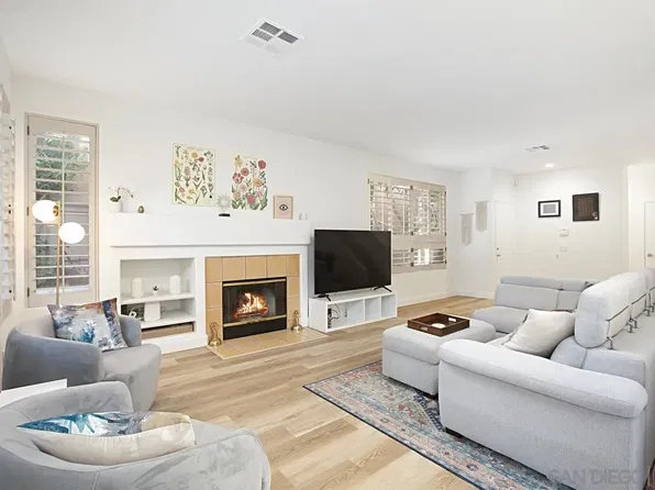 5554 Renaissance Ave #3, San Diego, CA 92122
