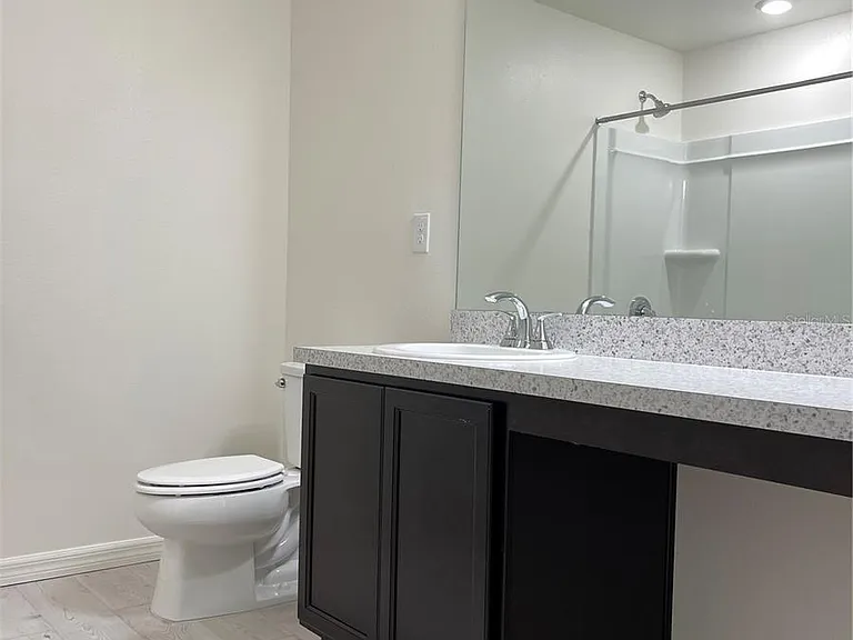 9581 Sandy Bluffs Cir — Photo 11