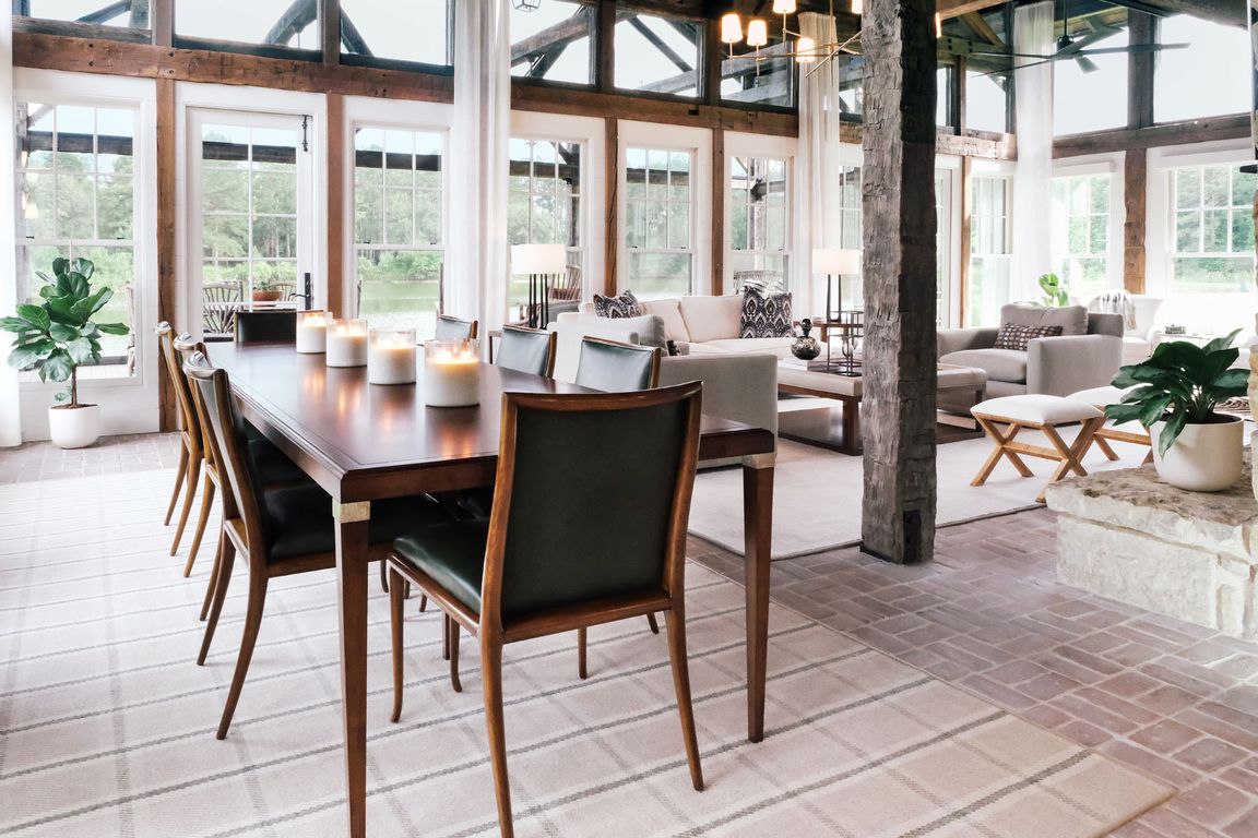 next background image