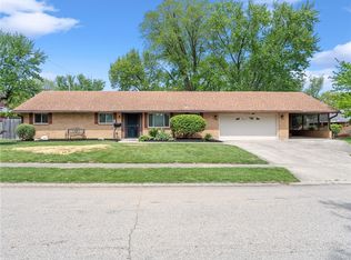 1125 Georgian Dr, Dayton, OH 45429