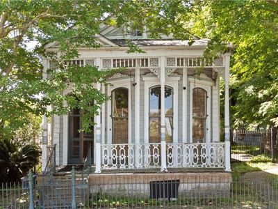 3420 Burgundy St, New Orleans, LA, 70117