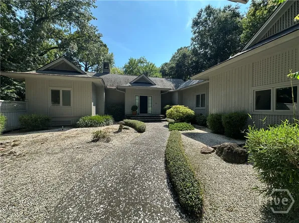 4 Gossamer Lane, Savannah, GA 31411