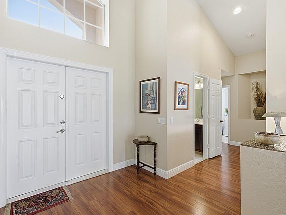 4th image of 477 Cameron Drive
