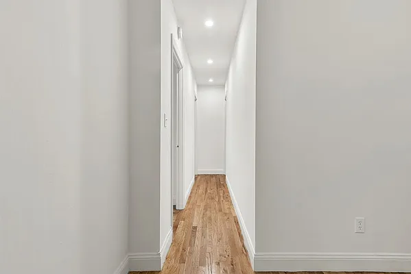 Rented by Loftey LLC | media 19