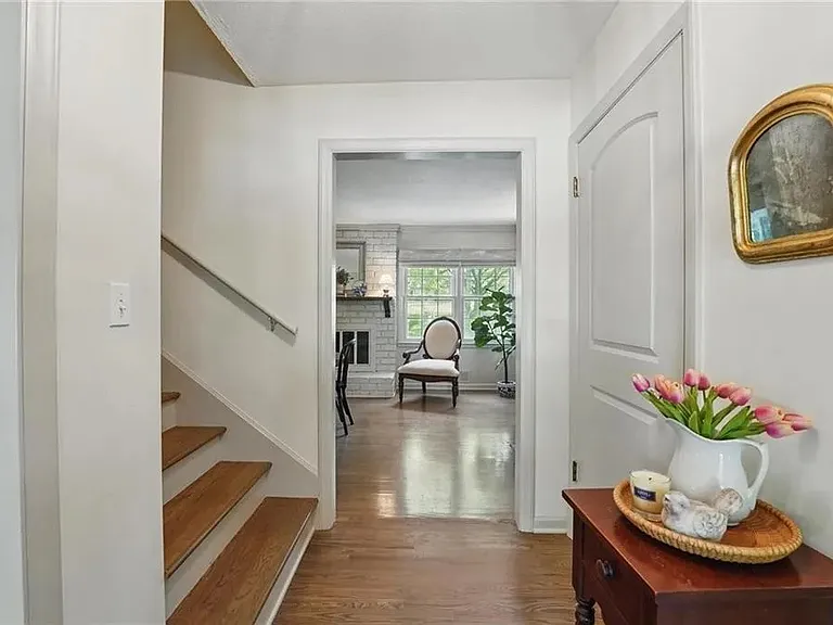 6817 N Bellefontaine Ave — Photo 44