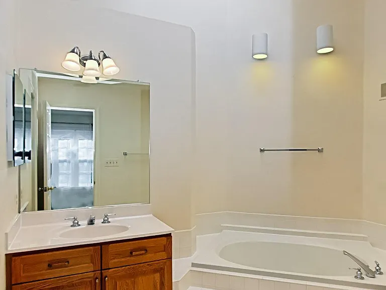 6153 Braeleigh Ln — Photo 18